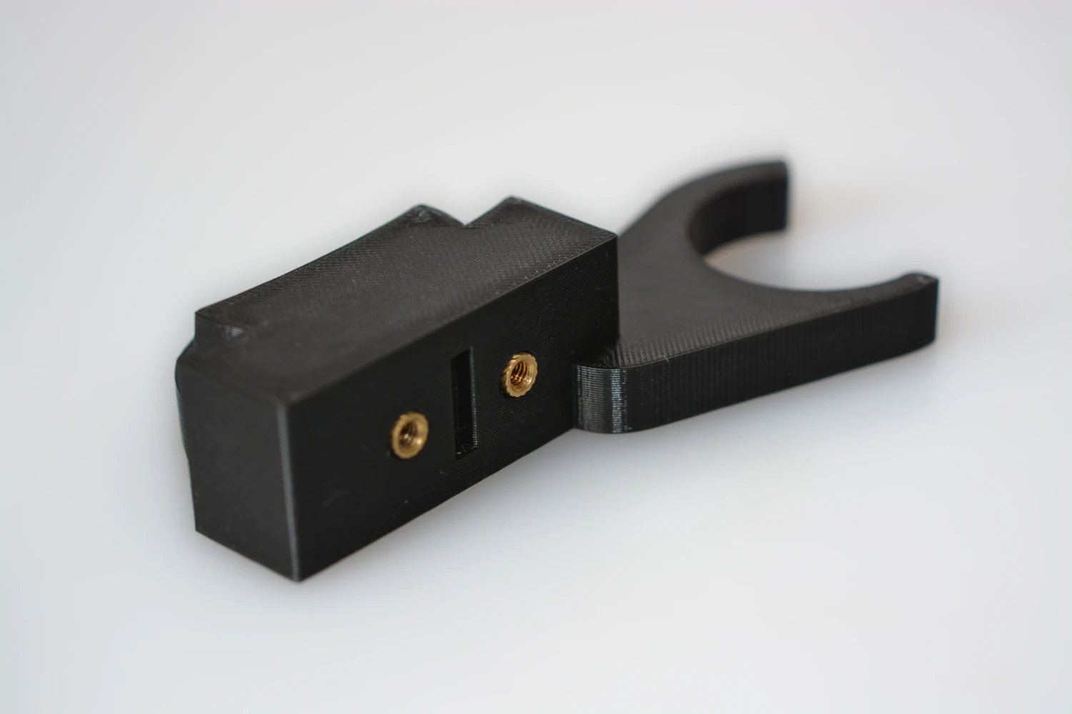 Insert fileté intégré à une pièce imprimée en 3D